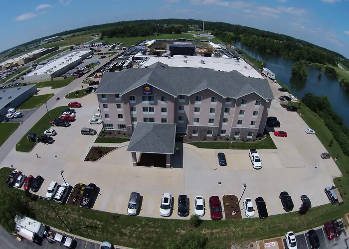 Comfort Inn & Suites Marion I-57
